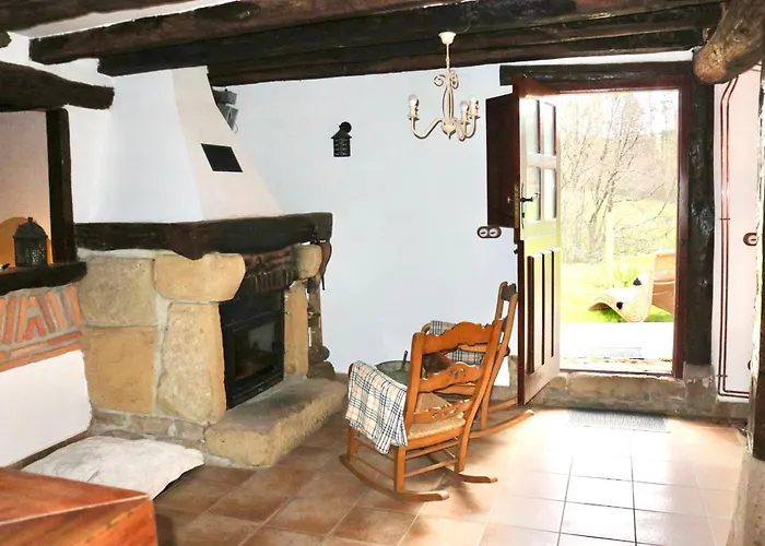 Eskinakoetxe - Tourist Accommodation For Groups In Urdaibai